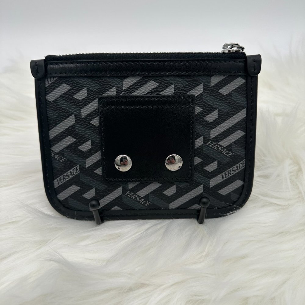 NWT Versace La Greca Monogram Zipped Belt / Clutch Bag - Picture 3 of 6